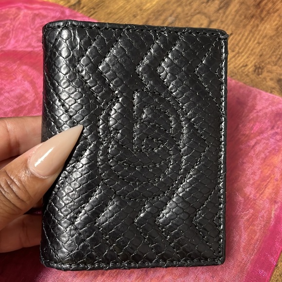 Gucci GG Marmont Quilted Python and calfskin wallet excellent condition - Picture 15 of 16